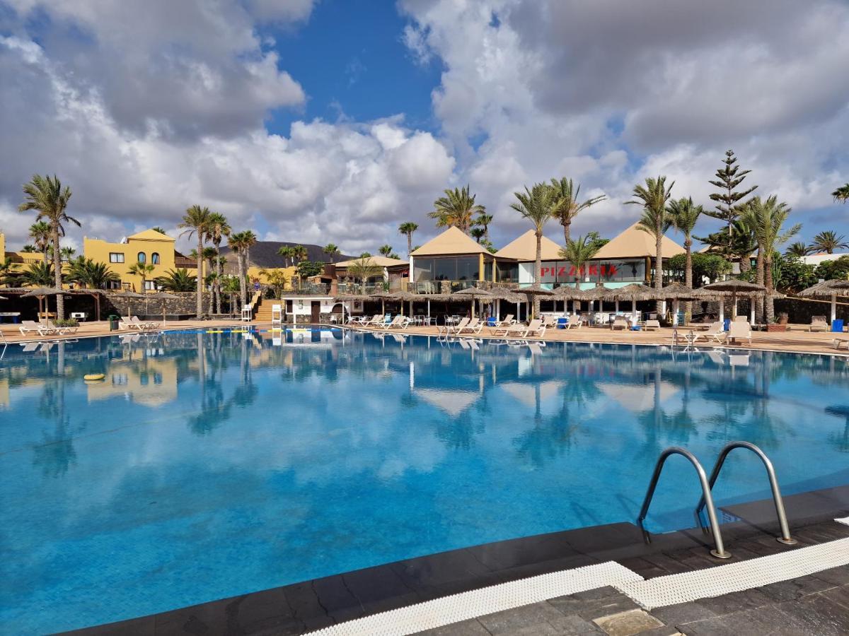 Casa Mari Y Jose Con Grandes Piscinas Y Wifi Gratis
